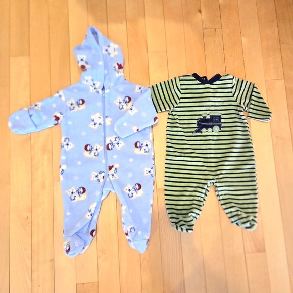 Bundle of 2 Onesies, Baby Okie Dokie, First Impressions, Fall, Winter, Size 0-3M - Picture 2 of 3